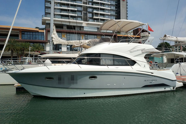 Antares 36