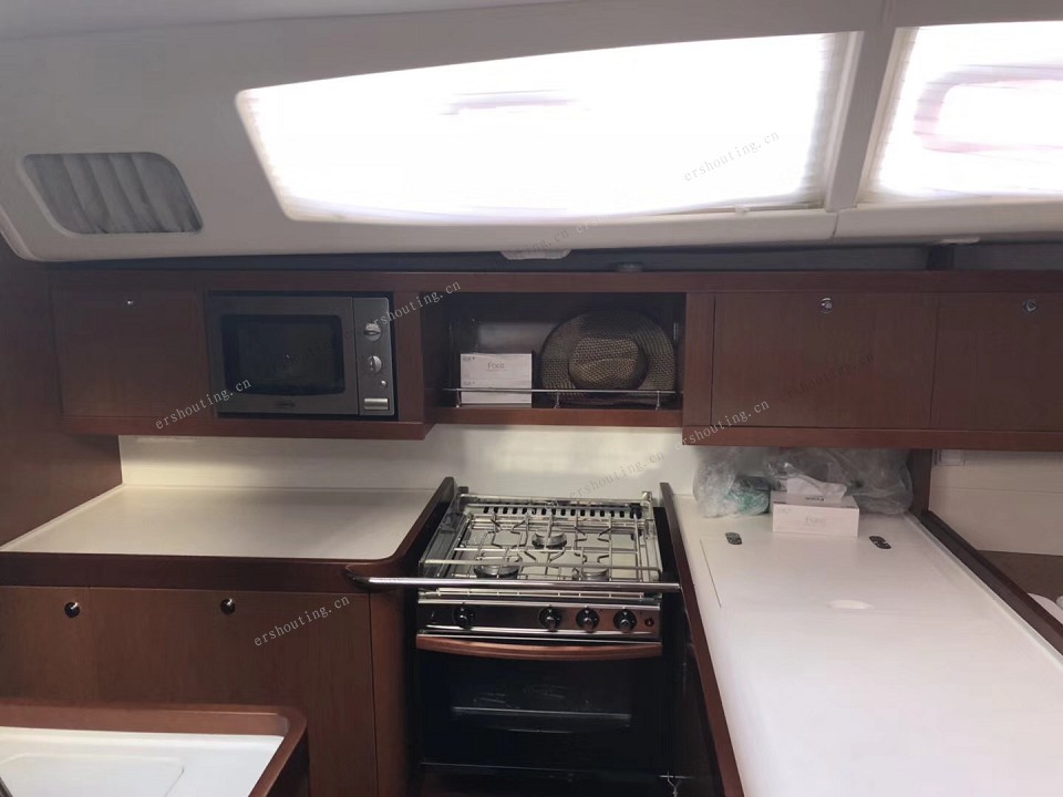 Beneteau Oceanis 46