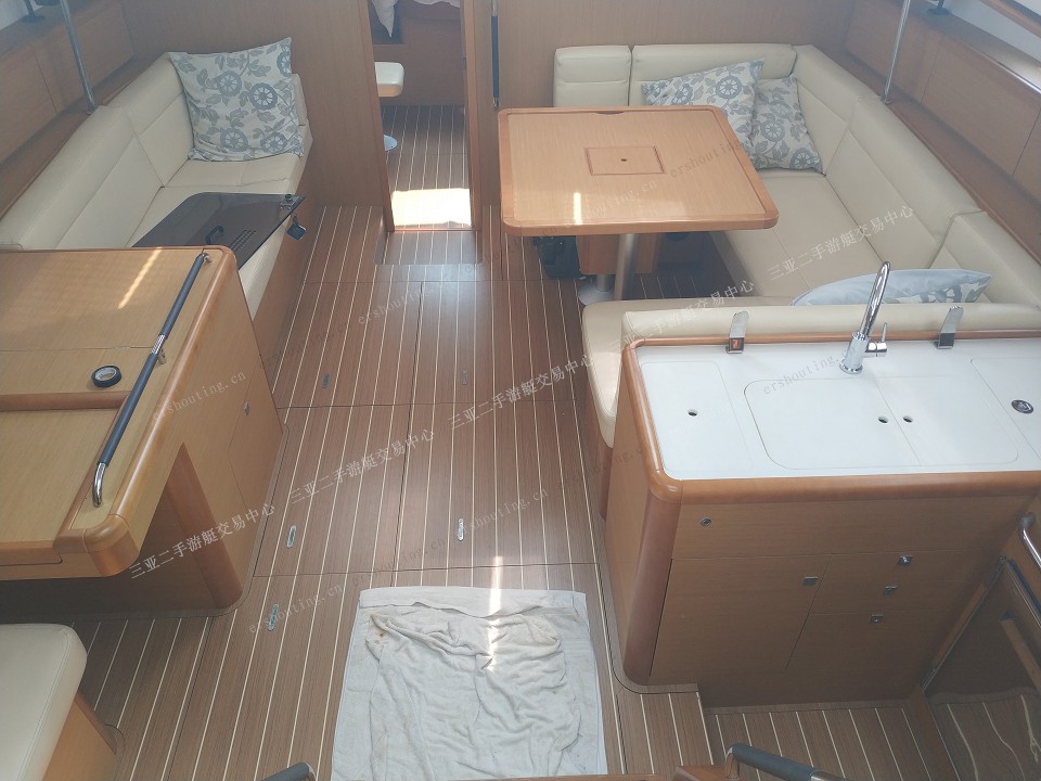 Jeanneau 50DS
