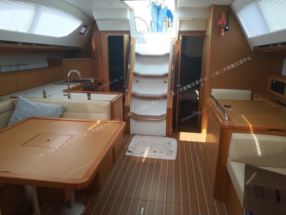Jeanneau 50DS