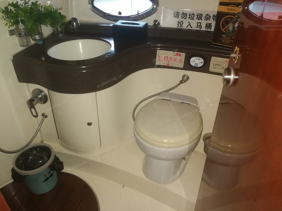 45尺国产游艇