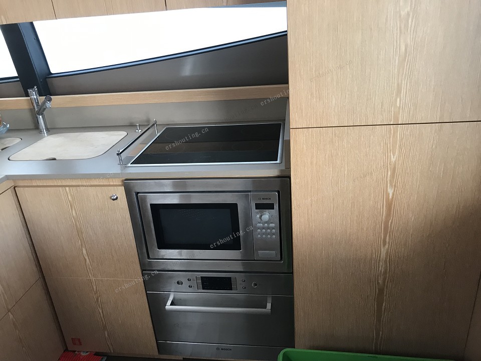 Ferretti 620
