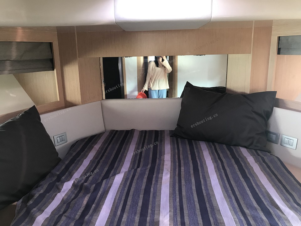 Ferretti 620