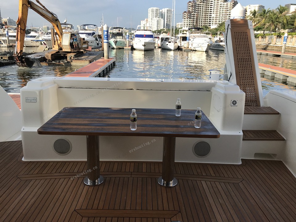 Ferretti 620