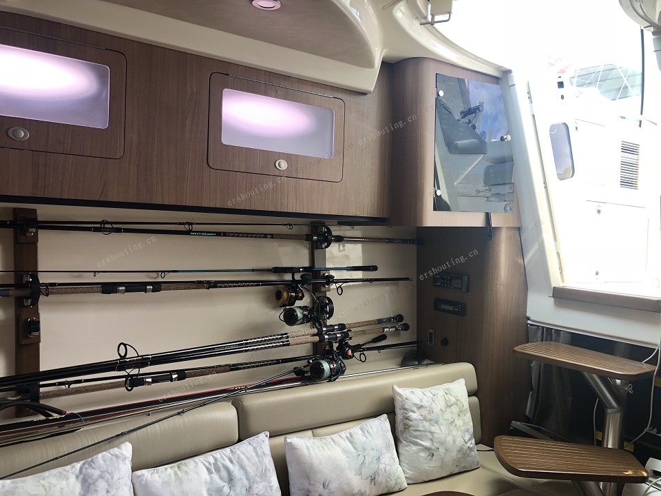 Boston Whaler 345