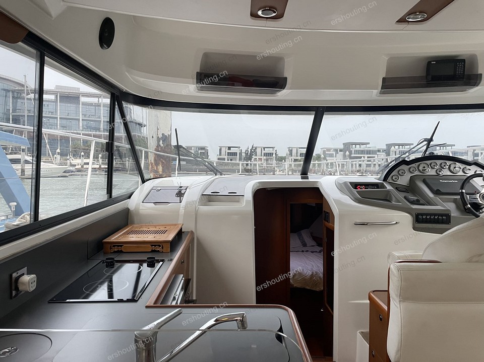 安海仕42飞桥游艇