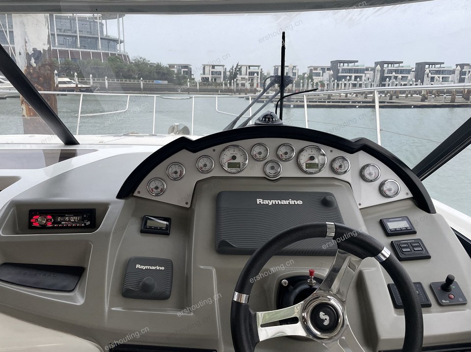 安海仕42飞桥游艇