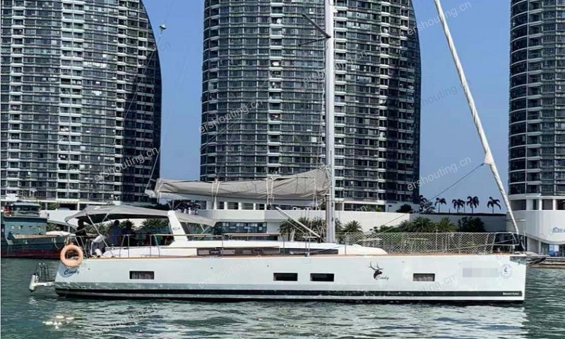 Beneteau Oceanis 55