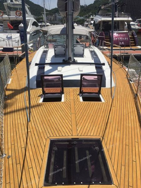 Beneteau Oceanis 55