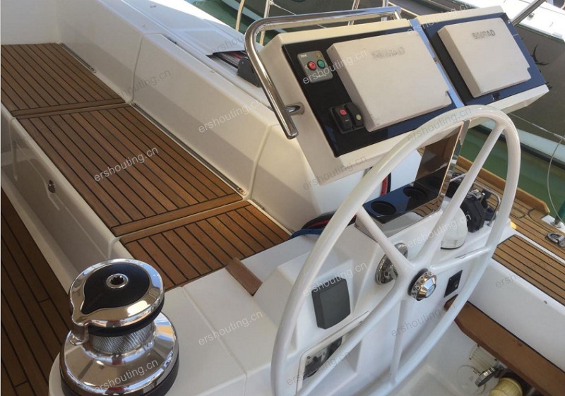 Beneteau Oceanis 55