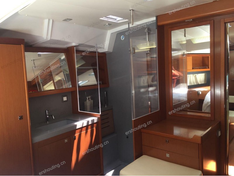 Beneteau Oceanis 55