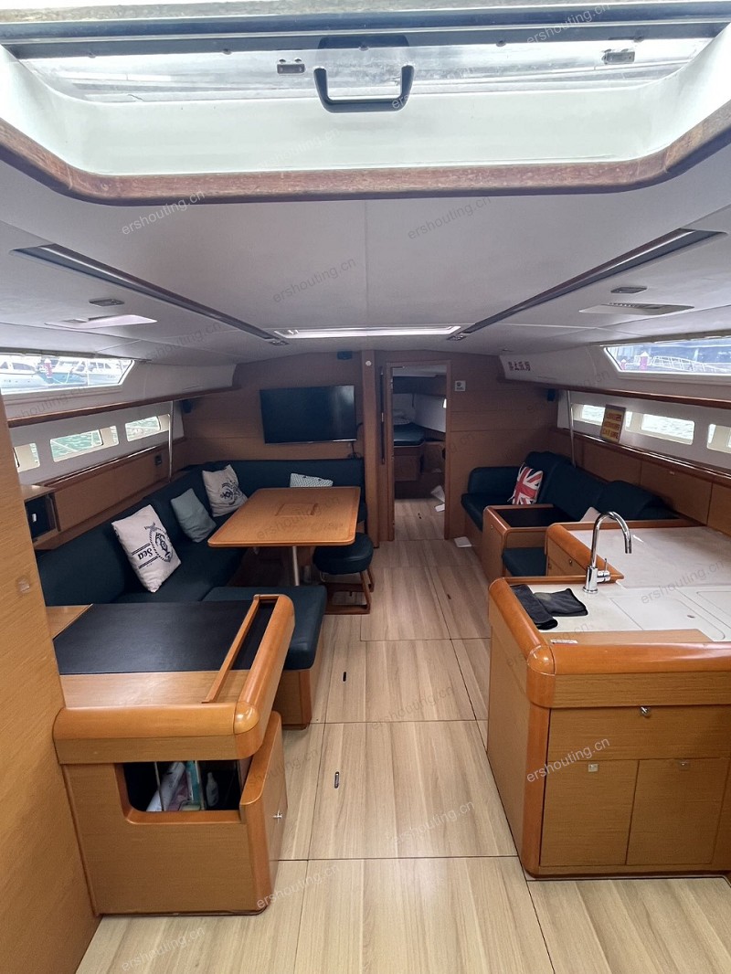 Jeanneau 509帆船