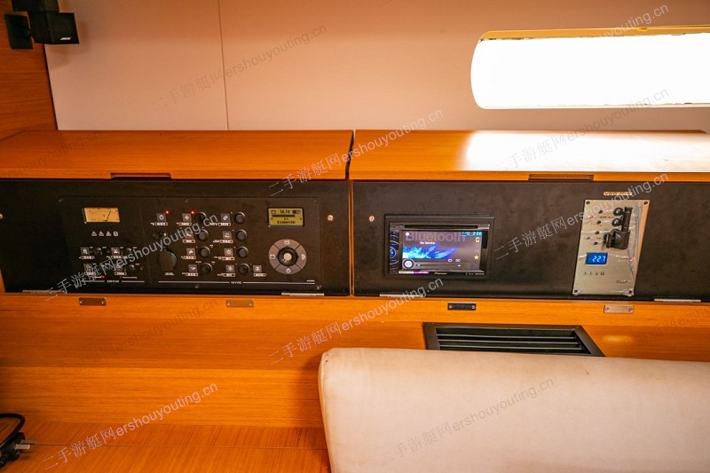 Jeanneau 509帆船