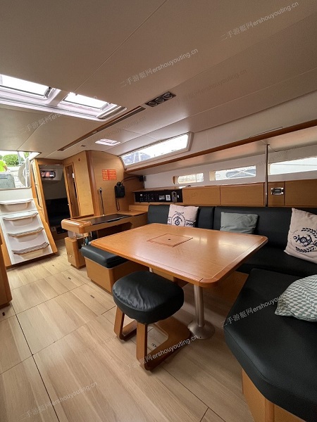 Jeanneau 509帆船