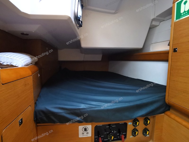 Jeanneau 509帆船